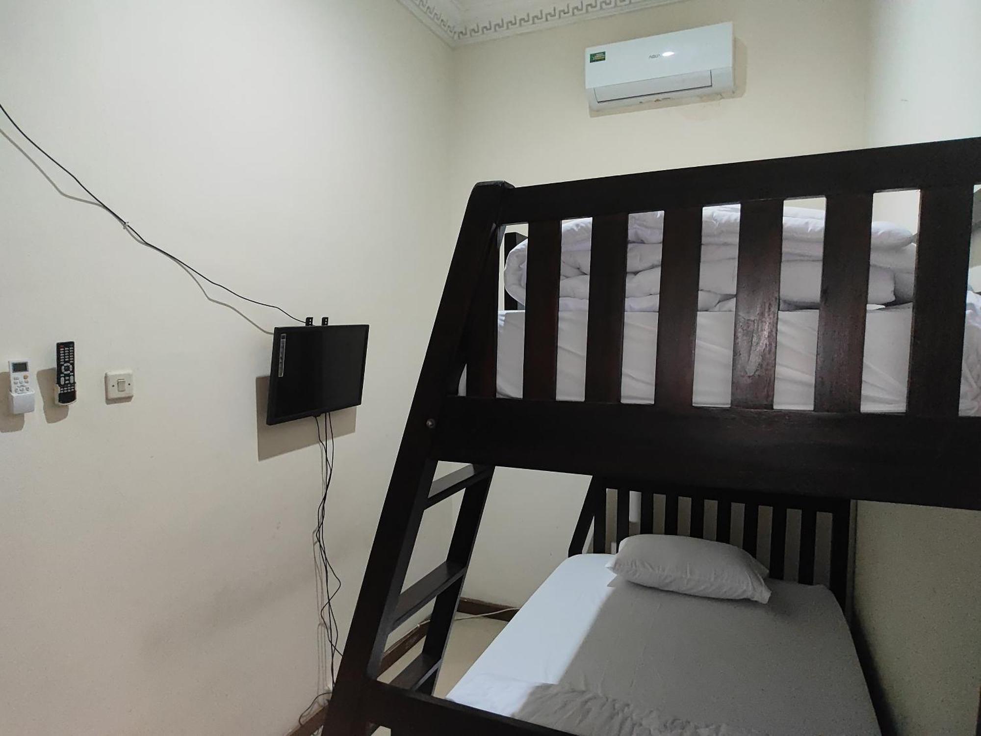 Tirto 27 Homestay
